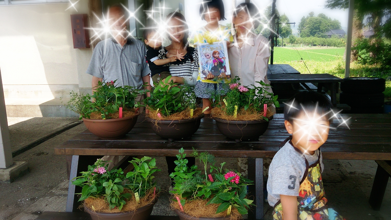 ハーブの寄せ植え教室♪