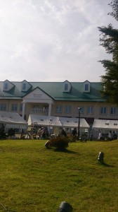 10429240_692510424160360_6816988869503493017_n