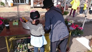 12032075_889227047822029_2384983016107504020_n