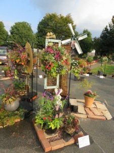 12067097_883542355057165_1774505412_n