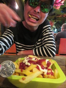 12660187_936360779775322_1012940654_n