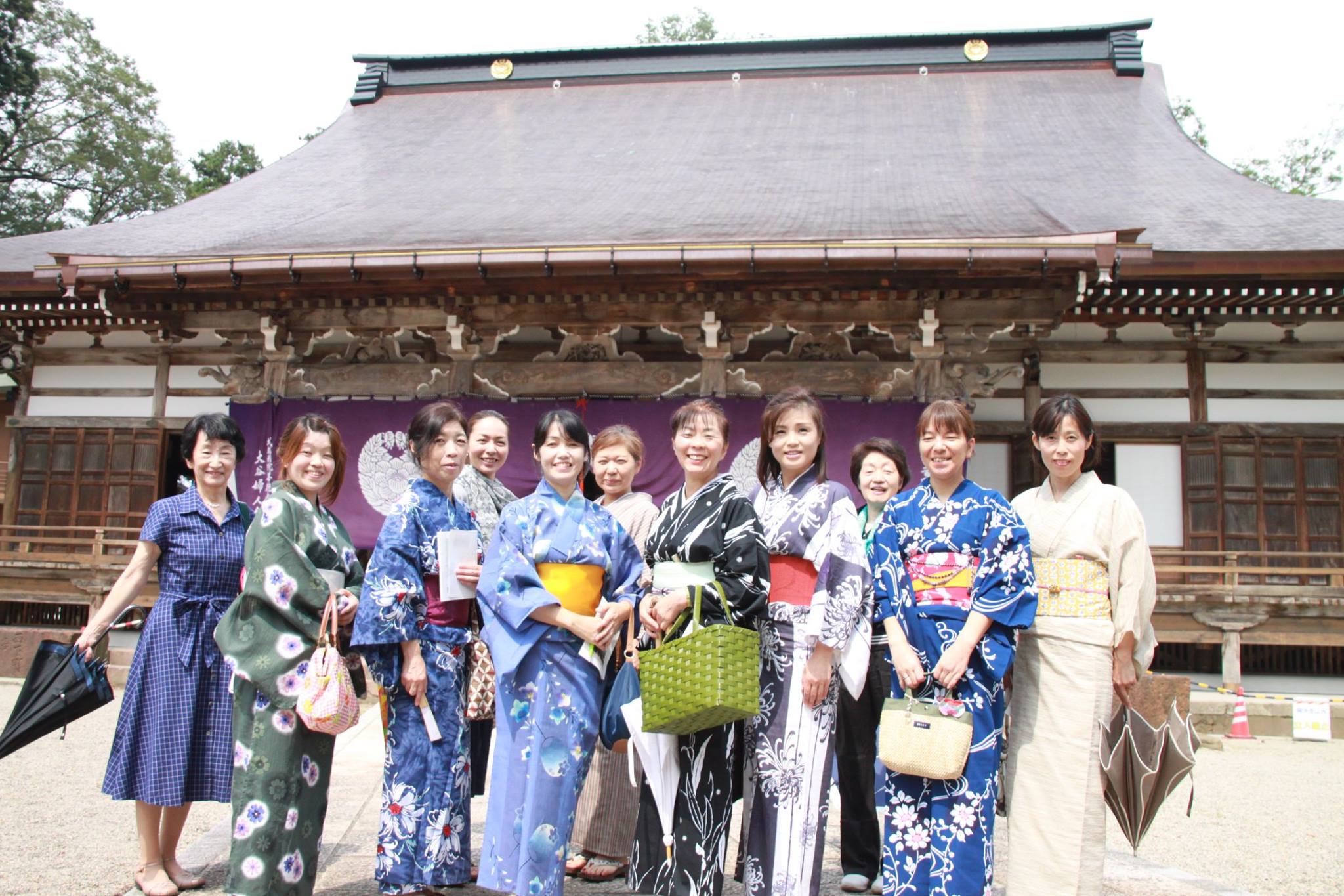 【城端商工会女性部～街中歩き研修会～】