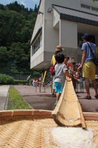 12593604_1050252935052772_1685373527089426237_o