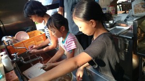 13647090_1050260648385334_1717098375_o