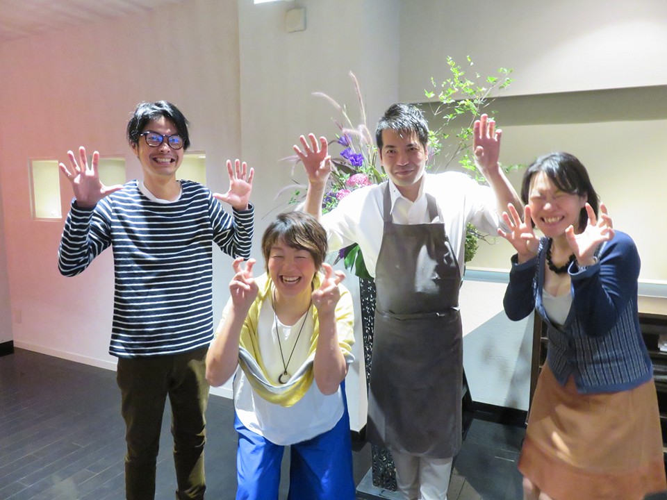 お客様のお店「レヴォ」へおじゃまんぼ～♪