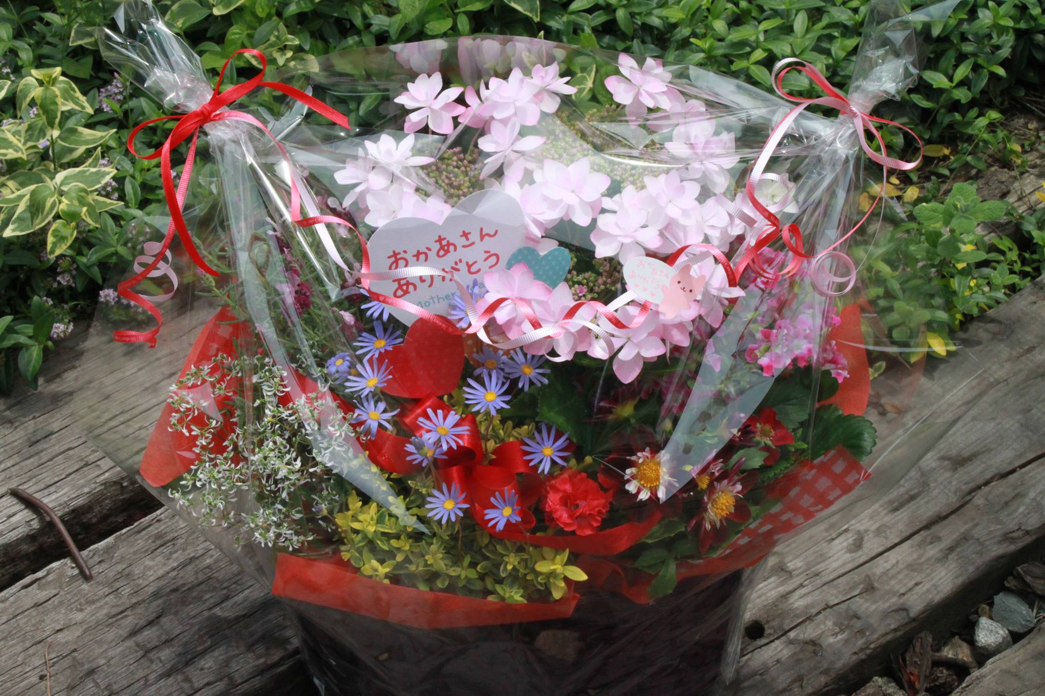 フラワーンダフルギフト続々発送！！