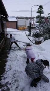 26241463_1556944321050295_125636820_n