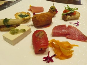 28695336_1620699868008073_148858125_o