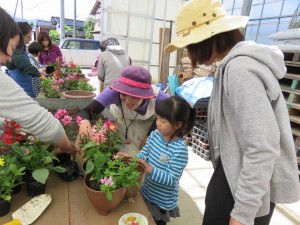 33073614_1702106859867373_5030571919653470208_n