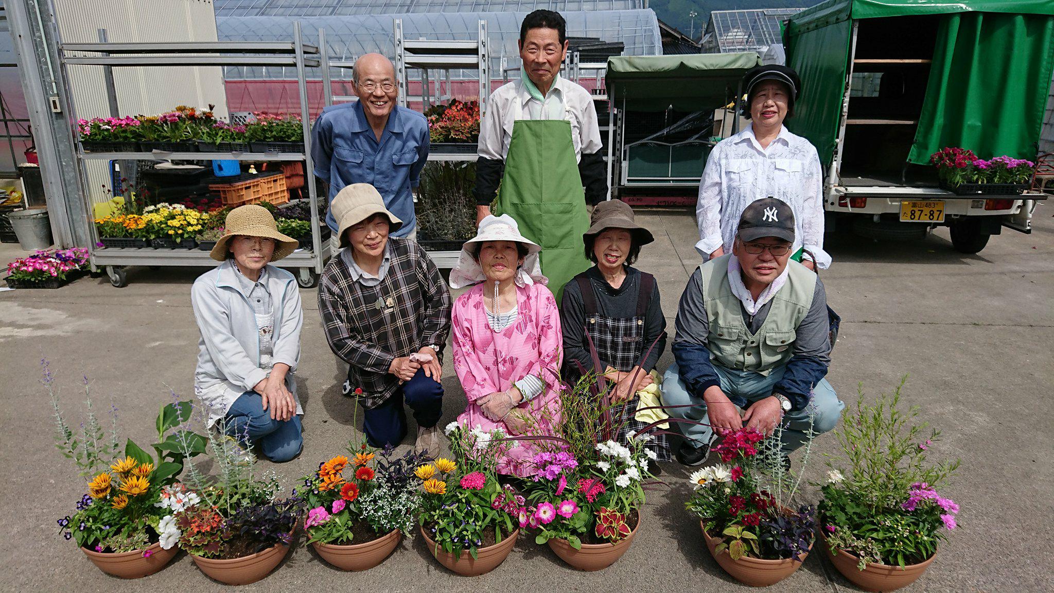 今日も寄せ植え教室♪