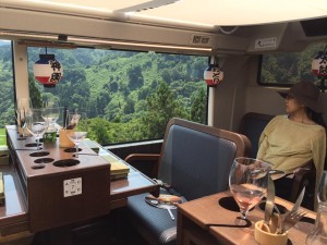 37253679_1849240388466321_3760425776692854784_n