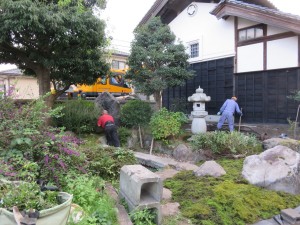 44122197_1110519409106164_3254646983352123392_n