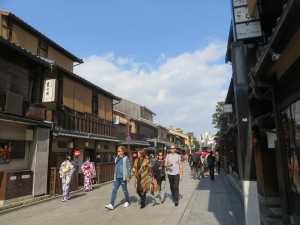 44646687_1919869944757729_4813166228522663936_n