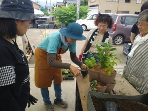 67711647_2346520502092669_5583832899301408768_n