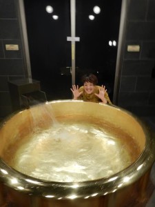 74680731_2541701552574562_2291240622918467584_n