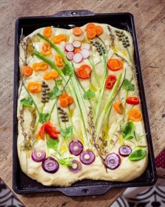 93097272_258211965353384_5173541785980370944_n