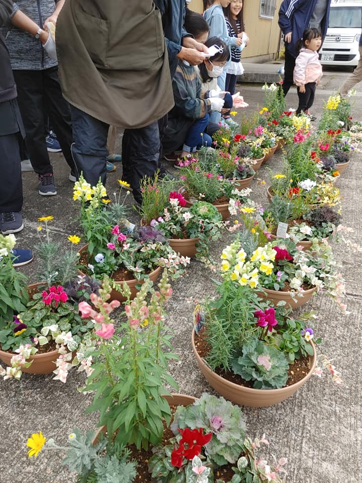 新たな門出に寄せ植え教室❀