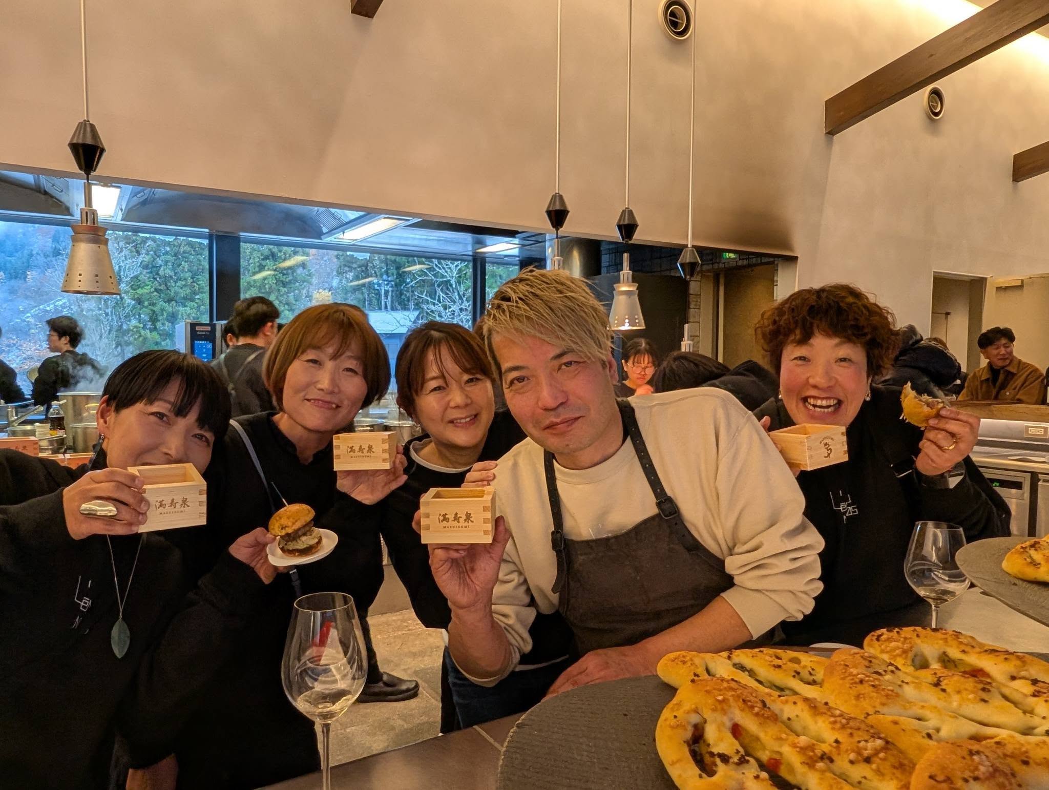 レヴォ５周年祭へ