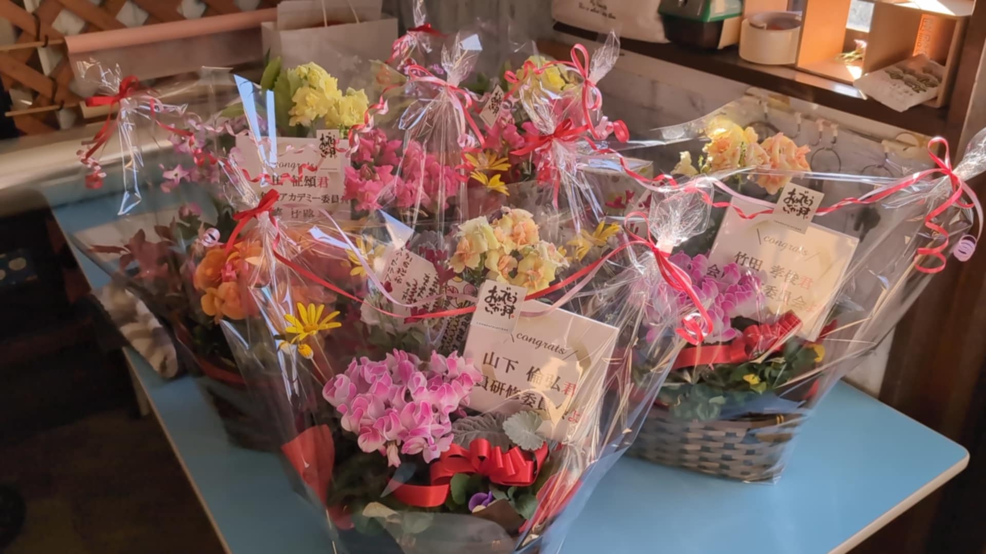 年末にフラワーンダフルバスケット❀